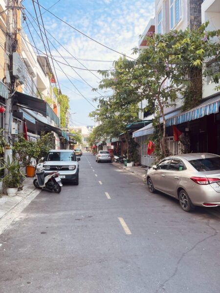 Nhà 3 tầng mặt tiền Phần Lăng 58mv, 6800