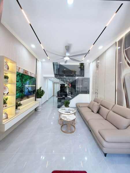 Nhà 2 tầng kiệt ô tô Hà Huy Tập, 4850