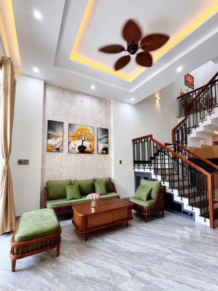Nhà 3 tầng mặt tiền Đồng Bài, 81mv, 6350