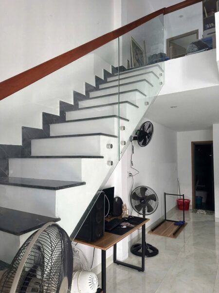 Nhà mê lửng kiệt ô tô Trần Đình Tri 3739