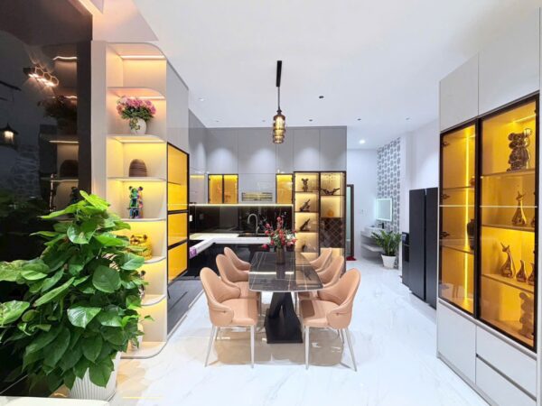 Nhà 3 tầng mặt tiền Hoà Minh, 78mv, 7900
