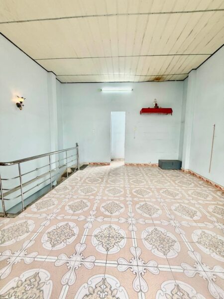 Nhà 3 tầng kiệt ô tô Hải Phòng 40mv, 3550