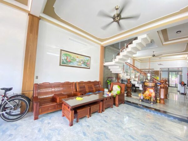 Cho thuê nhà 3 tầng mặt tiền Nguyễn Nhược Pháp