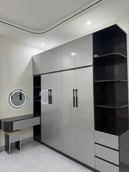Nhà mê lửng kiệt ô tô Điện Biên Phủ 5850
