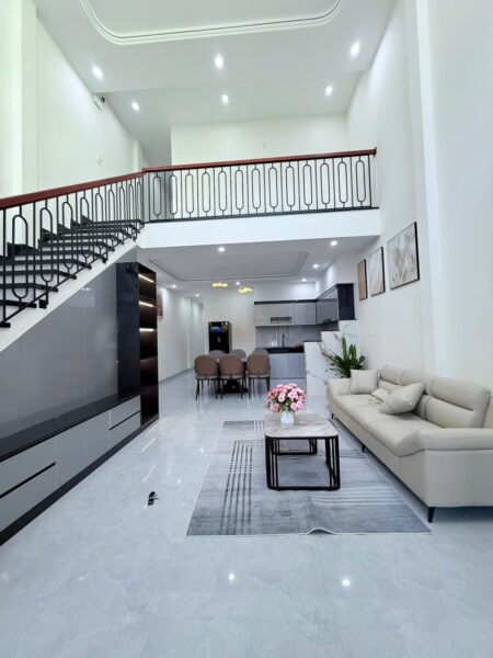 Nhà mê lửng kiệt ô tô Điện Biên Phủ 5850