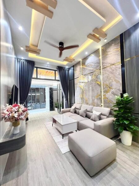 Nhà 3 tầng Lý Tự Trọng 54mv, 5850