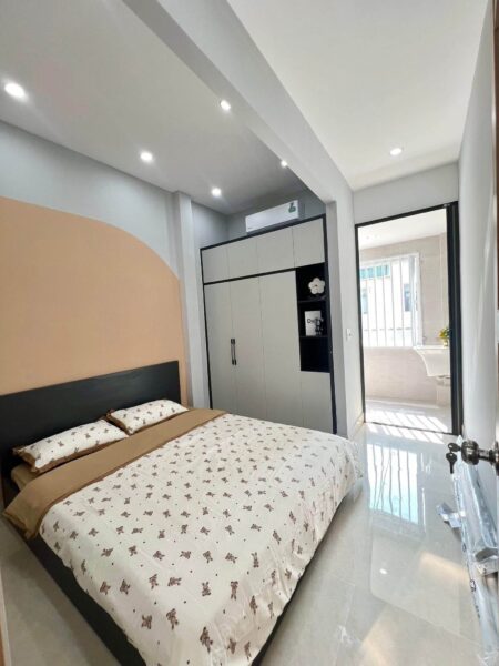 Nhà 3 tầng Lý Tự Trọng 54mv, 5850