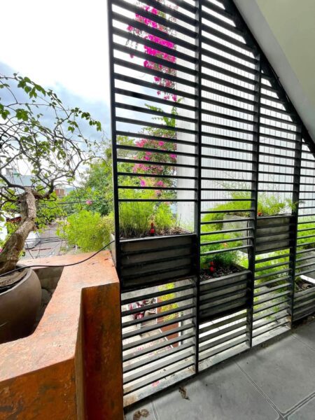 Nhà 3 tầng mặt tiền Nguyễn Huy Tự 6950