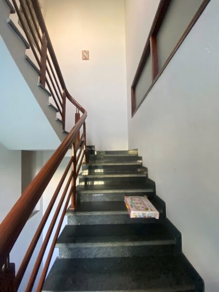 Nhà 3 tầng mặt tiền Phan Đăng Lưu 19ty2