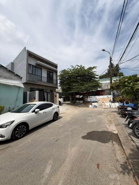 Nhà 2 tầng 2 mặt tiền Tô Vĩnh Diện 9900