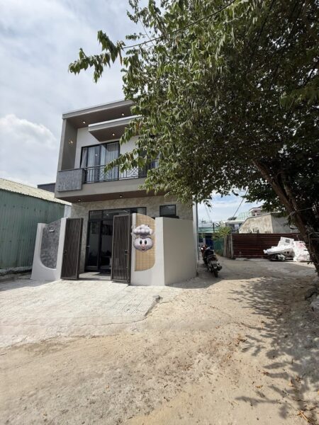Nhà 2 tầng 2 mặt tiền Tô Vĩnh Diện 9900