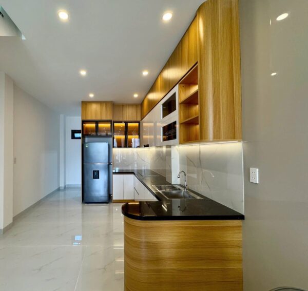 Nhà 3 tầng kiệt Huỳnh Ngọc Huệ 5250