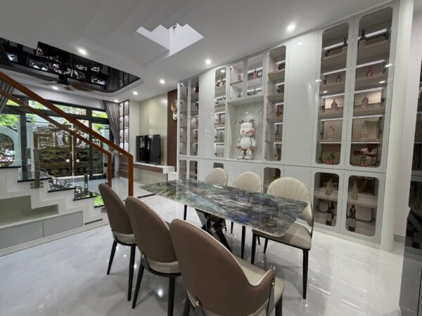 Nhà 2 tầng mặt tiền Hoà Minh 6990