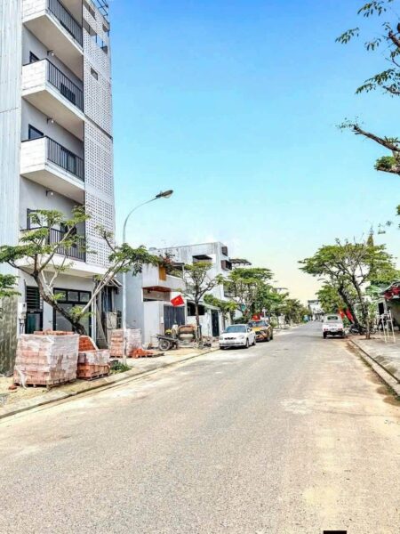 Đất mặt tiền Thâm Tâm, 100mv, 5ty2