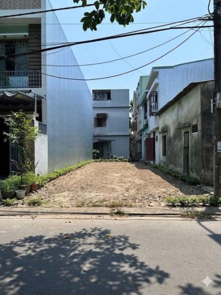 Đất mặt tiền Trừ Văn Thố 99mv, 4980