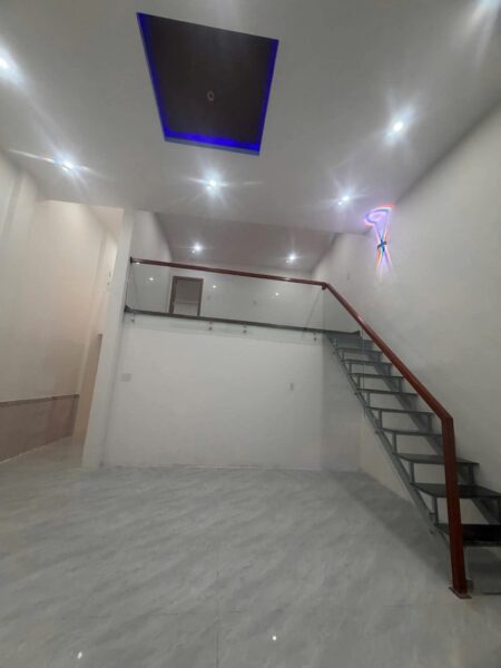 Nhà mê lửng kiệt ô tô Hải Hồ 84mv, 6990