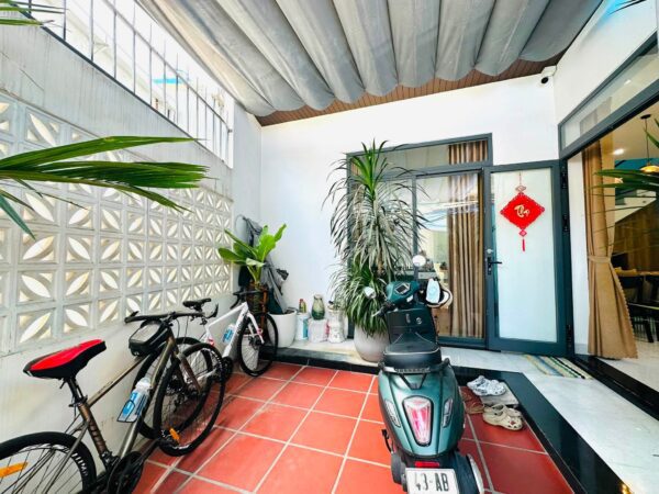 Nhà 2 tầng kiệt Nguyễn Xí 78mv, 4950