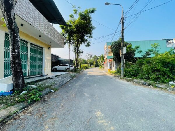 Đất mặt tiền gần đường 602 , 125mv, 1ty7