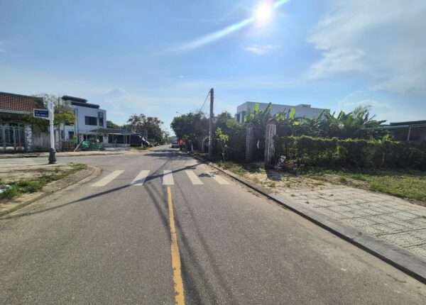 Đất mặt tiền Hoà Bình 1, 143mv, 5ty