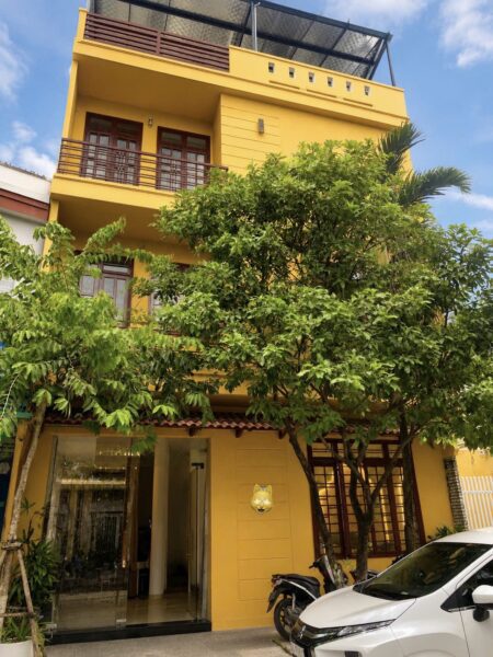 Nhà 4 tầng mặt tiền Đầm Rong 48mv, 6250