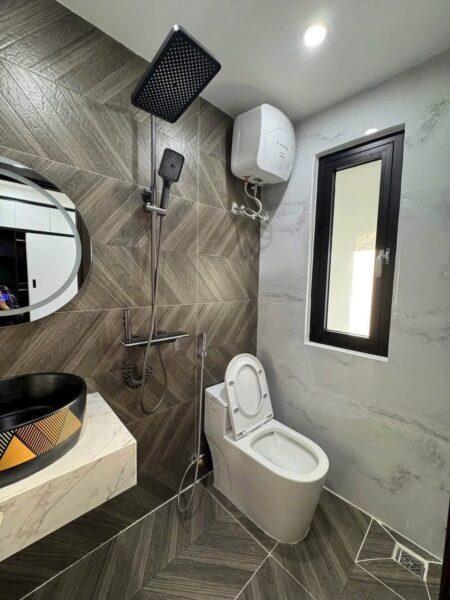 Cho thuê nhà 4 tầng kiệt ô tô Trần cao Vân 25tr