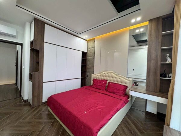 Cho thuê nhà 4 tầng kiệt ô tô Trần cao Vân 25tr