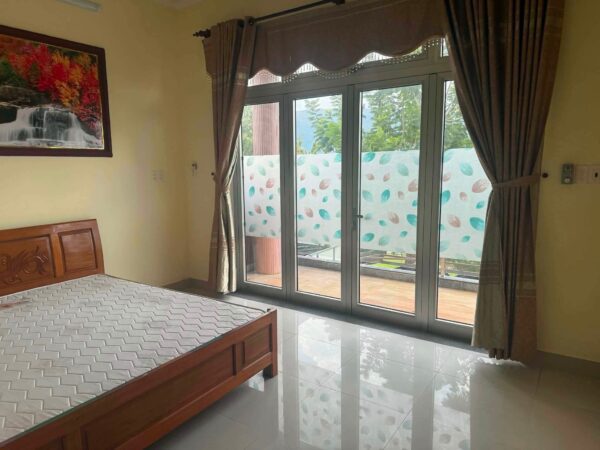 Cho thuê nhà 3 tầng mặt tiền Chu Huy Mân, 160mv, 25tr