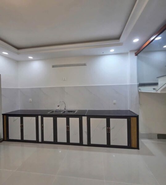 Nhà 3 tầng mặt tiền Bàu Mạc 90mv, 6970