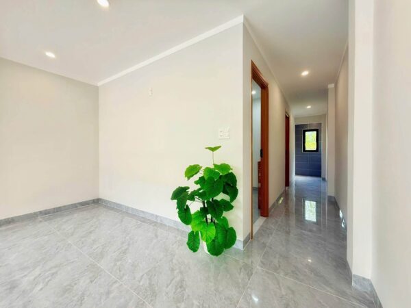 Nhà mê lửng kiệt Hoàng Văn Thái 70mv, 3850