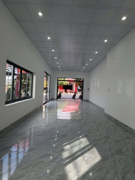 Nhà mặt tiền Nguyễn Chánh 94mv, 8500