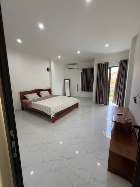 Nhà 2 tầng kiệt ô tô Nguyễn Xuân Hữu 62mv, 4100