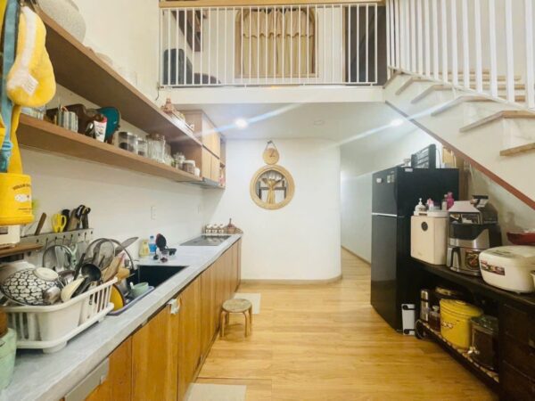 Nhà mê lửng kiệt ô tô Ngô Thị Nhậm 69mv, 4250