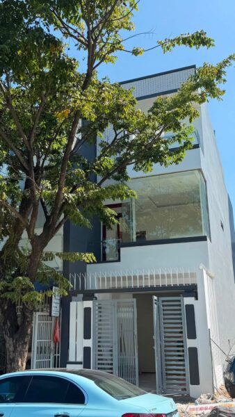 Cho thuê nhà 3 tầng mặt tiền Trần Thánh Tông 35tr