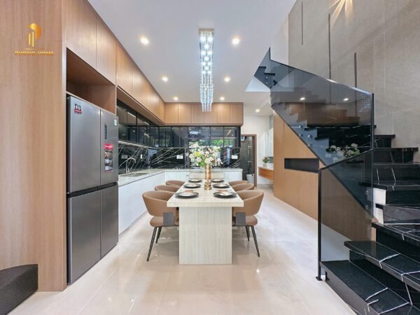 Nhà 3 tầng mặt tiền Cẩm Chánh 100mv, 8800