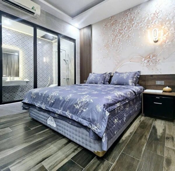 Cho thuê biệt thự 3 tầng mặt tiền Đỗ Nhuận 35tr