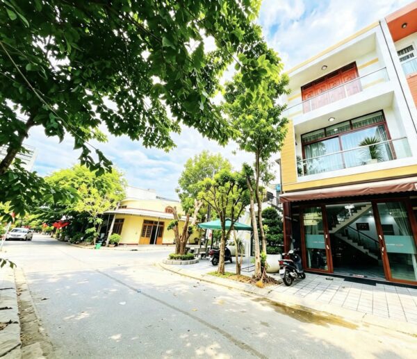 Nhà 3 tầng mặt tiền Đào Nguyên Phổ 70mv, 7950