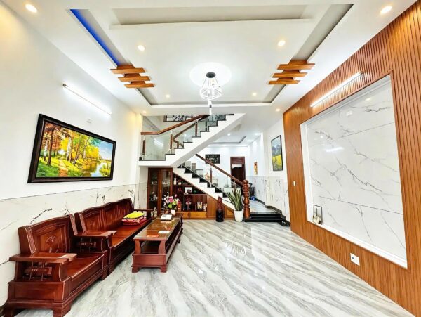 Nhà 3 tầng mặt tiền Đào Nguyên Phổ 70mv, 7950