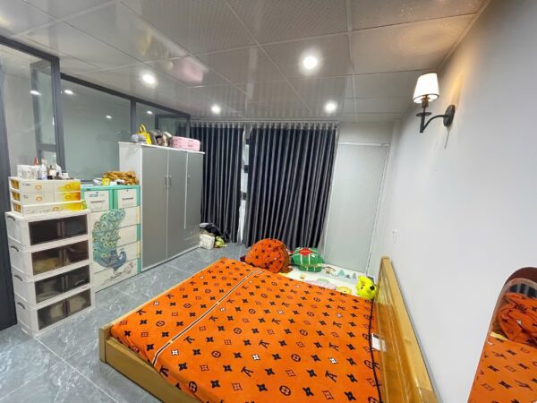 Nhà mê lửng kiệt Tôn Đản 75mv, 2ty7