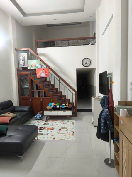 Nhà 2 tầng mặt tiền Nguyễn Huy Tự 76mv, 6500