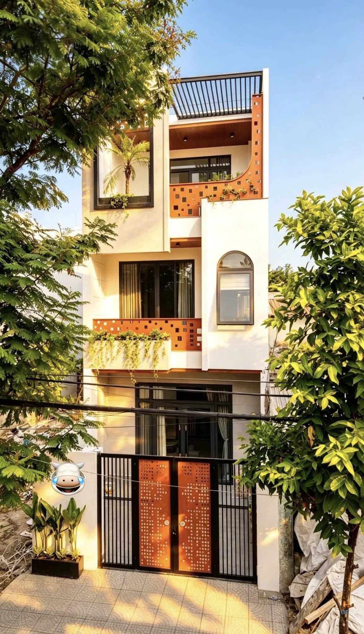 Nhà 3 tầng mặt tiền Phú Xuân 90mv, 8190