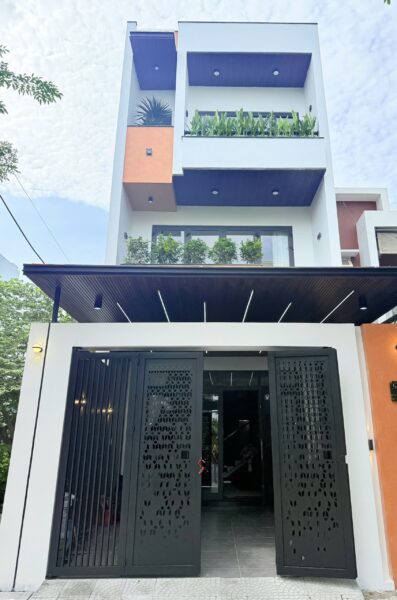Nhà 3 tầng mặt tiền Thanh lương 100mv, 9300