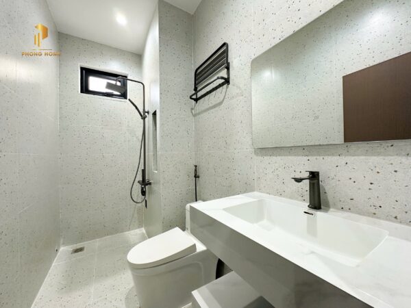 Nhà 3 tầng mặt tiền Cồn Dầu 100mv, 9300