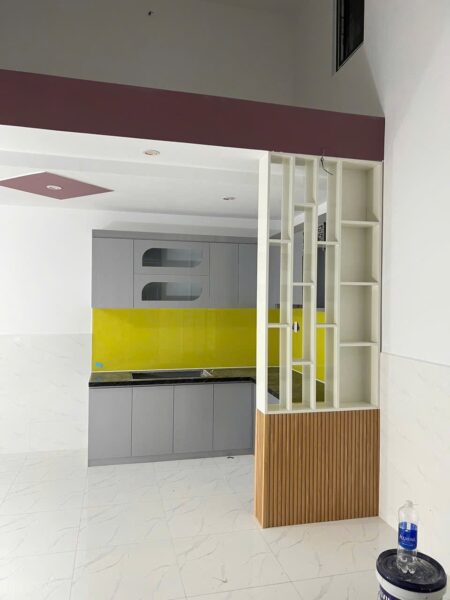 Nhà mê lửng kiệt ô tô Hoàng Văn Thái 90mv, 1750
