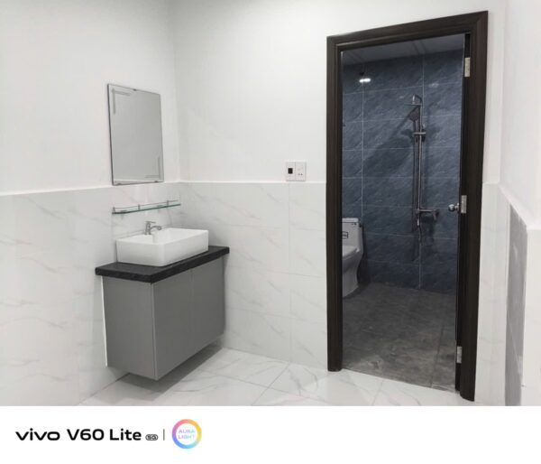 Nhà mê lửng kiệt ô tô Hoàng Văn Thái 90mv, 1750