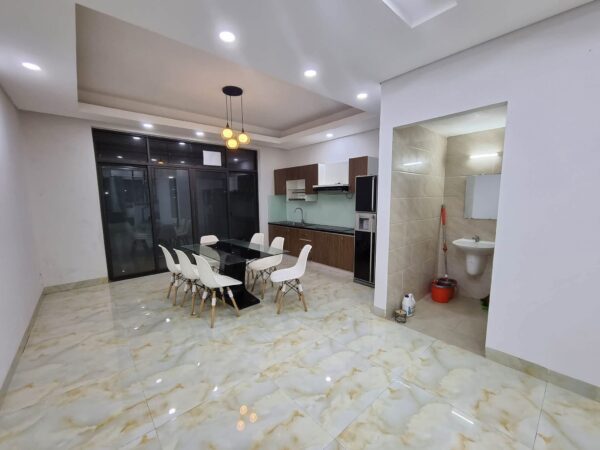 Nhà 4 tầng mặt tiền Đa Phước 22tr