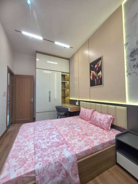 Nhà 3 tầng kiệt ô tô Hoàng Văn Thái 64mv, 5250