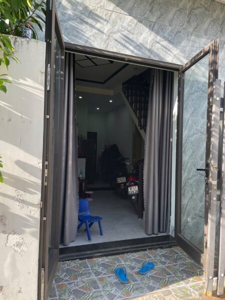 Nhà 2 tầng kiệt ô tô Trường chinh 80mv, 2990