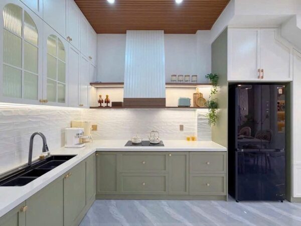 Nhà 3 tầng kiệt ô tô Huỳnh Ngọc Huệ 61mv, 6500