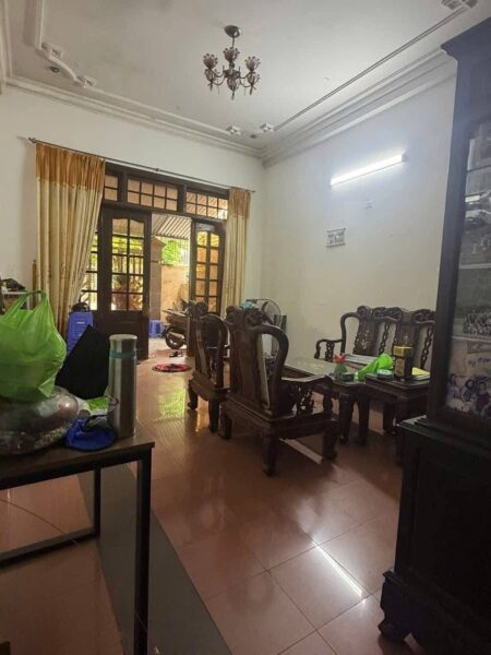 Nhà 3 tầng rưỡi kiệt ô tô Nguyễn Đức Trung 90mv, 5600