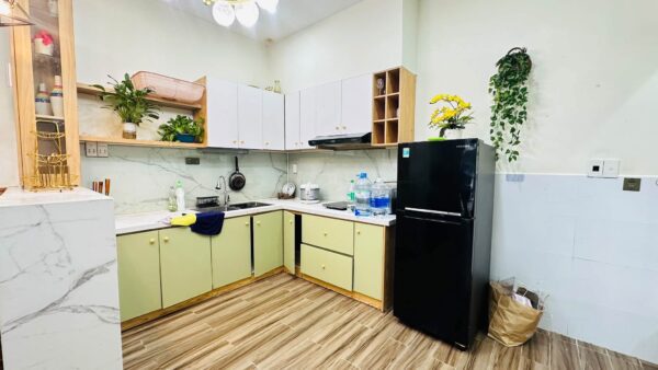 Nhà 2 tầng 2 mặt kiệt Hoàng Diệu 45mv, 3850